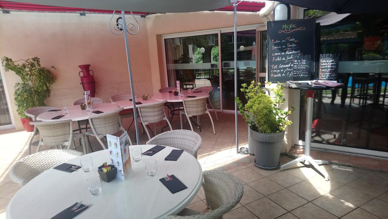 Logis Hotel Restaurant Uzes Pont Du Gard ภายนอก รูปภาพ